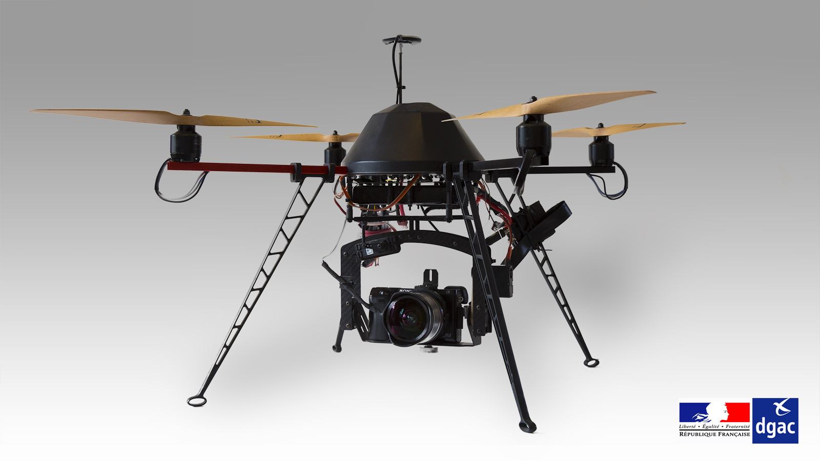 Drone_pour_la_photographie_aerienne_en-_agglometration-copie